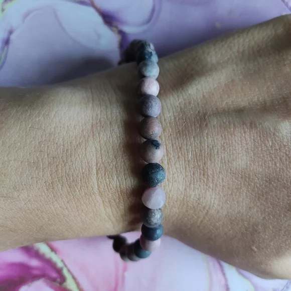 Handmade Natural Stone Bracelet - Picture 8 of 11